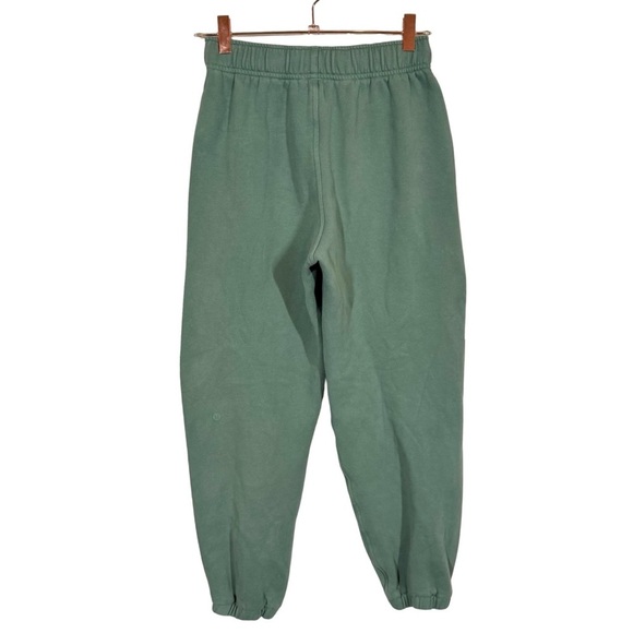 Lululemon Scuba Mid-Rise Oversized Jogger *Regular
Grey Eucalyptus W5GI0S - Picture 8 of 10